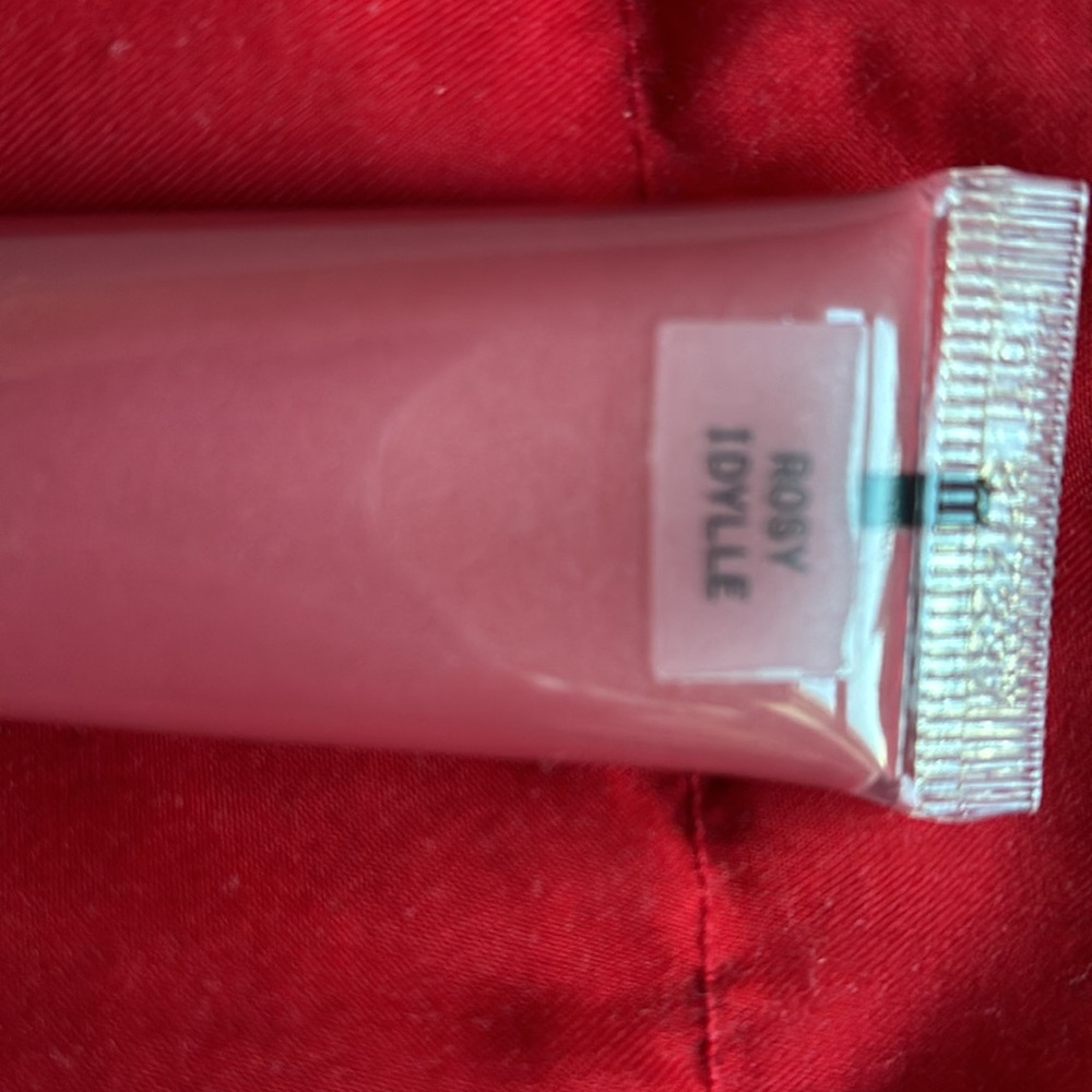 NWT Jones Road Cool Gloss Rosy Idylle - Picture 2 of 2